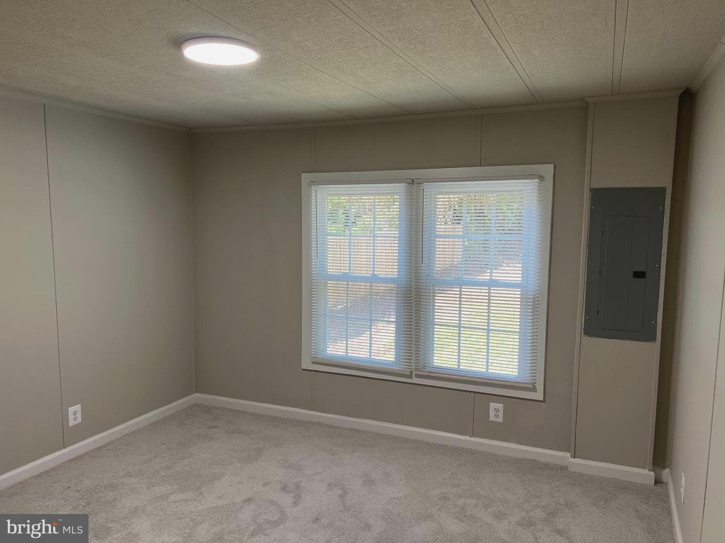 10113 Germantown Road photo 6