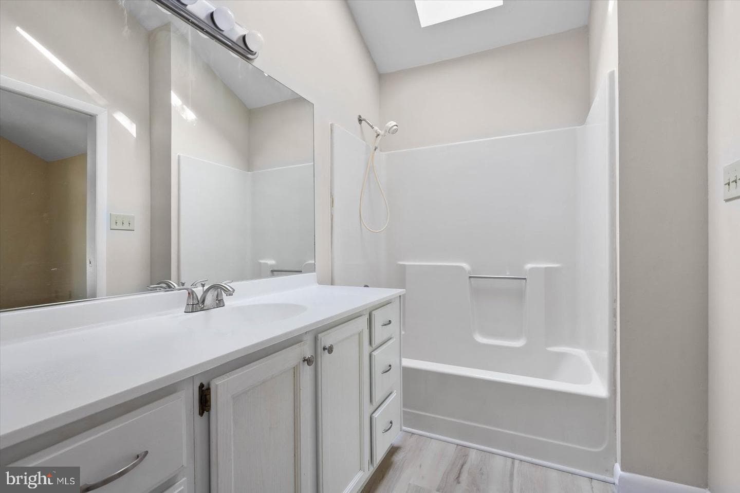 532 Ocean Parkway photo 17