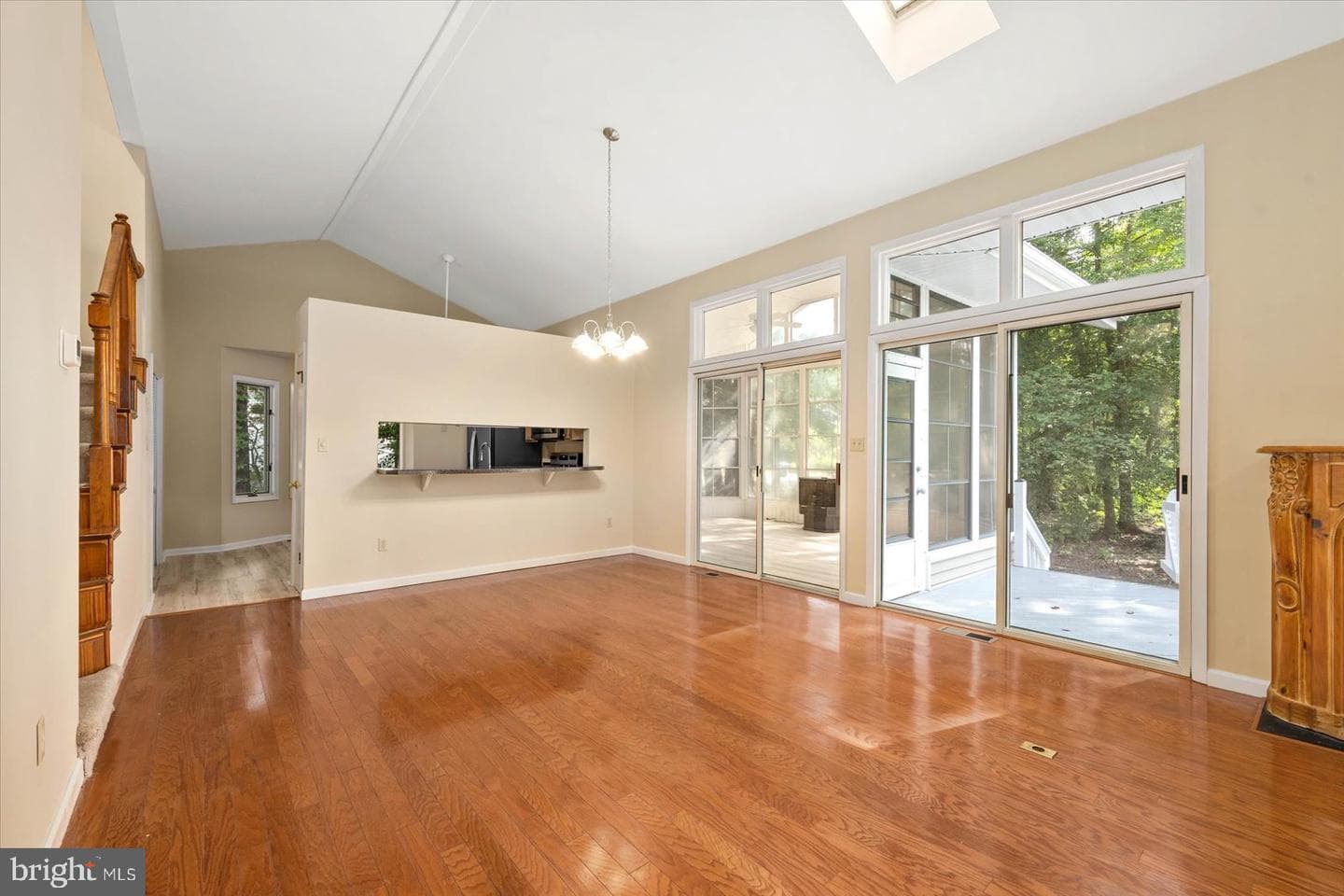 532 Ocean Parkway photo 38