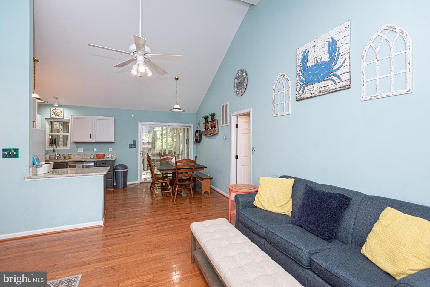 298 Ocean Parkway photo 24