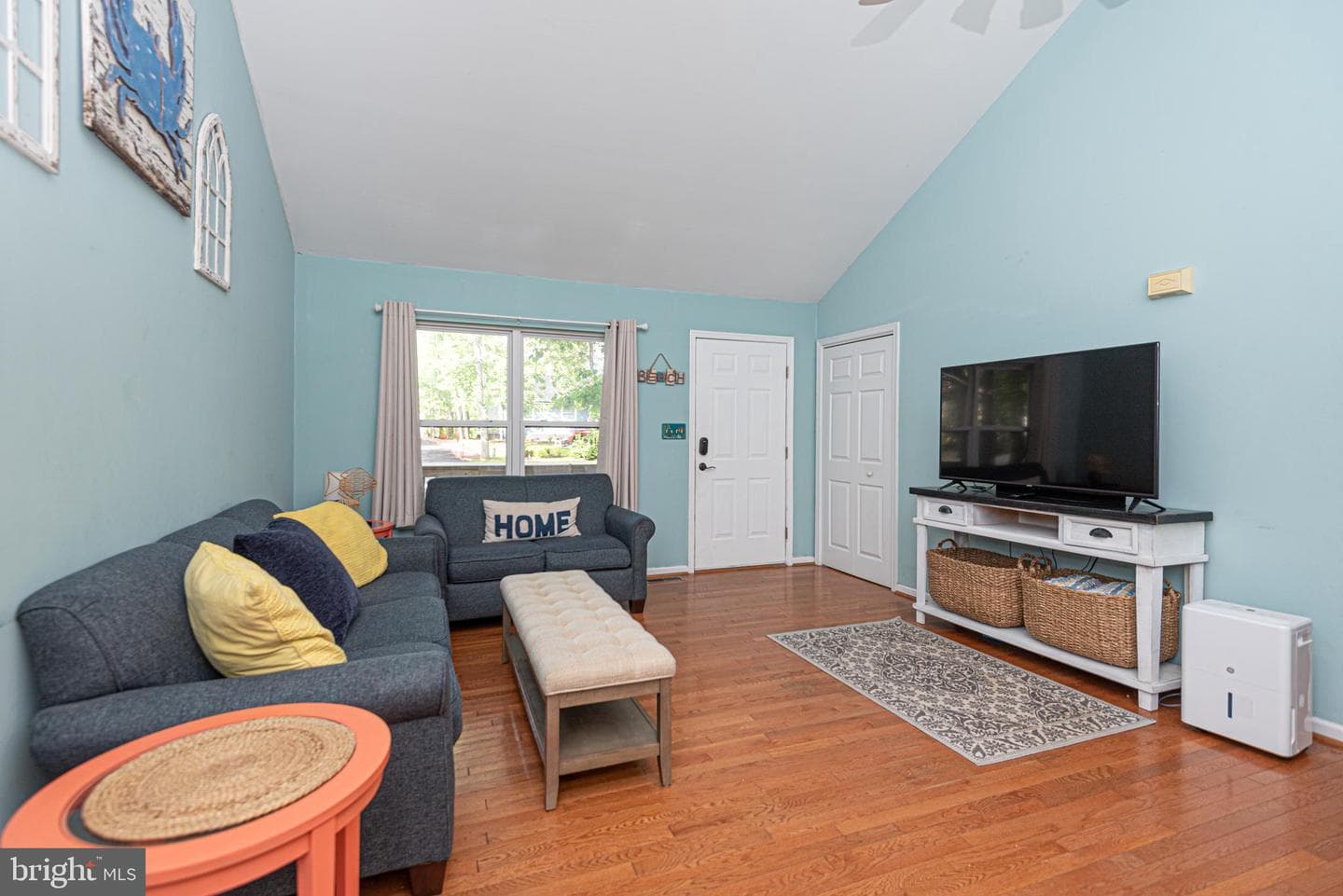 298 Ocean Parkway photo 3