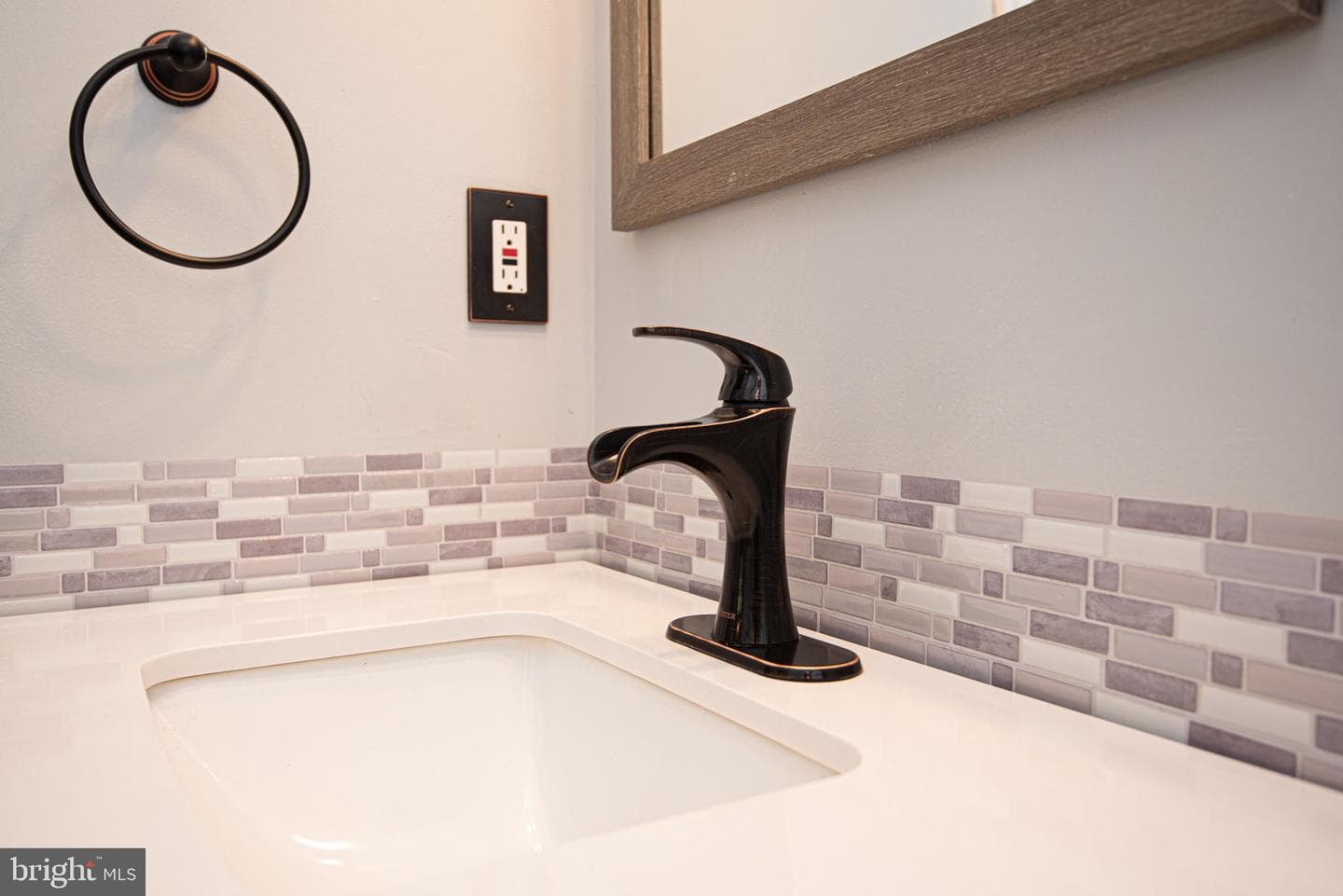 298 Ocean Parkway photo 36