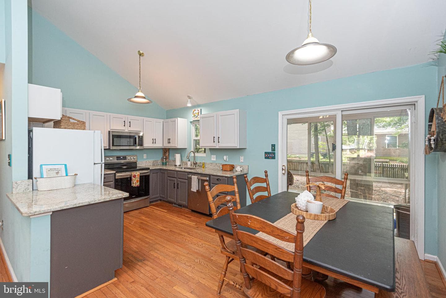298 Ocean Parkway photo 4