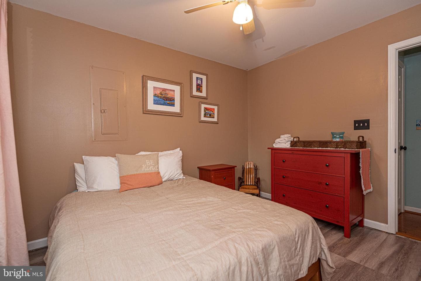 298 Ocean Parkway photo 40