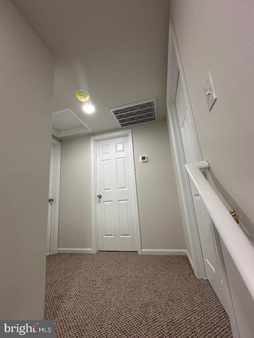512 Young Street photo 26