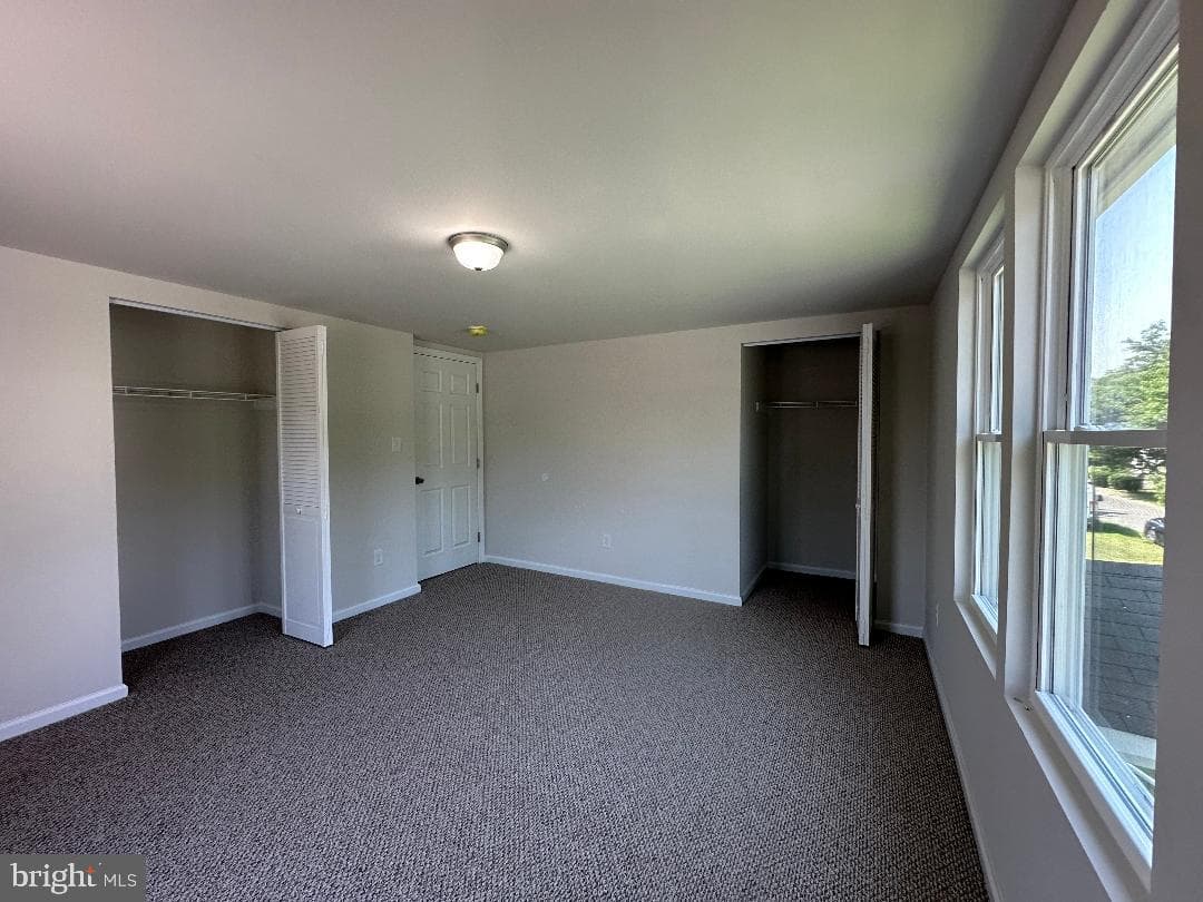 512 Young Street photo 34