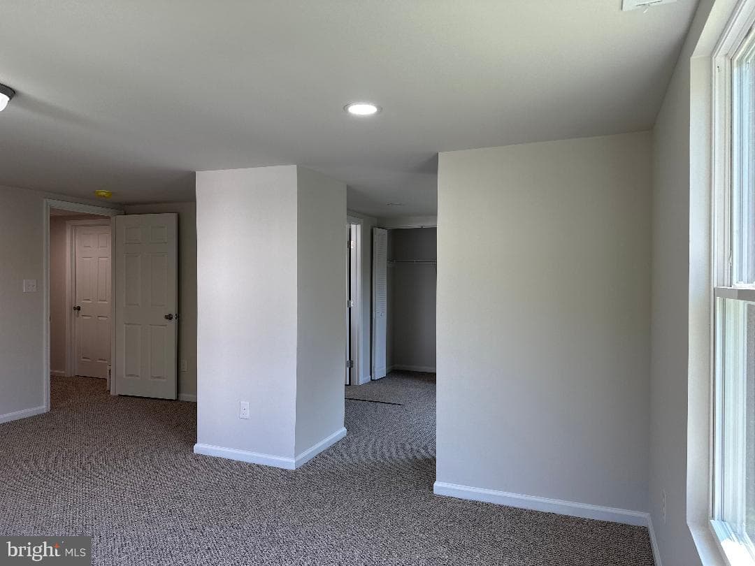 512 Young Street photo 37