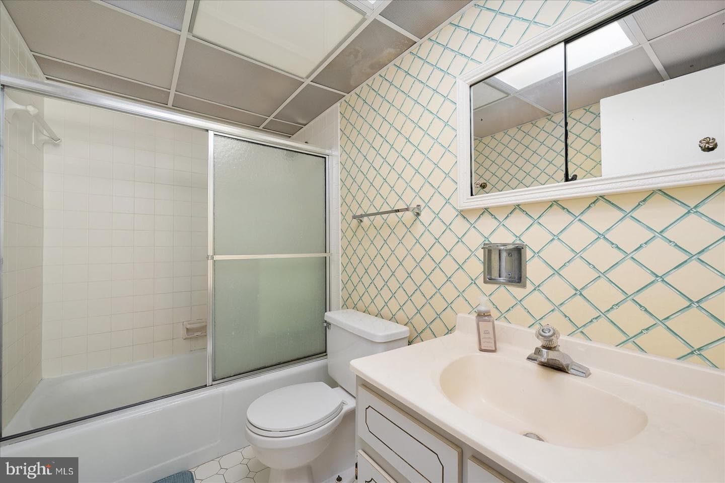 5001 Atlantic Avenue #305 photo 12