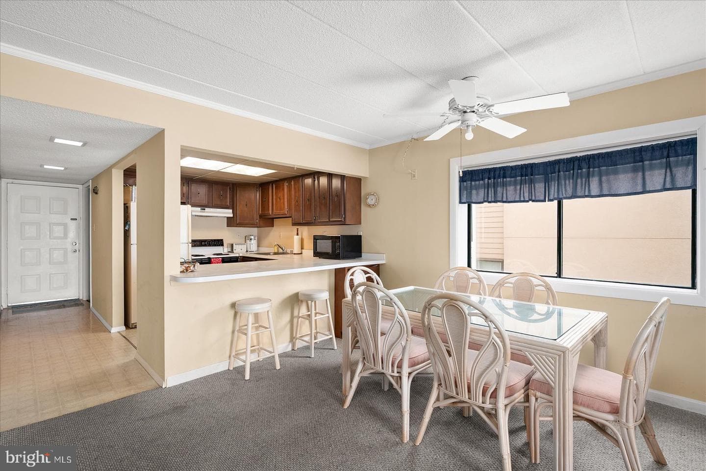 5001 Atlantic Avenue #305 photo 9