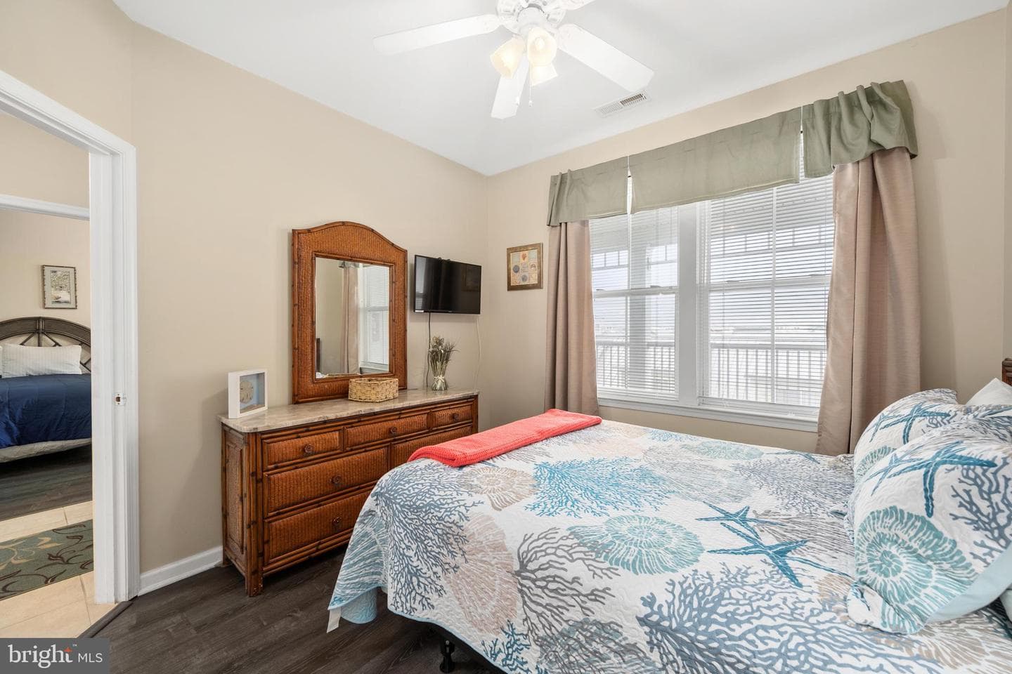 37 Fountain Drive W #5d photo 31