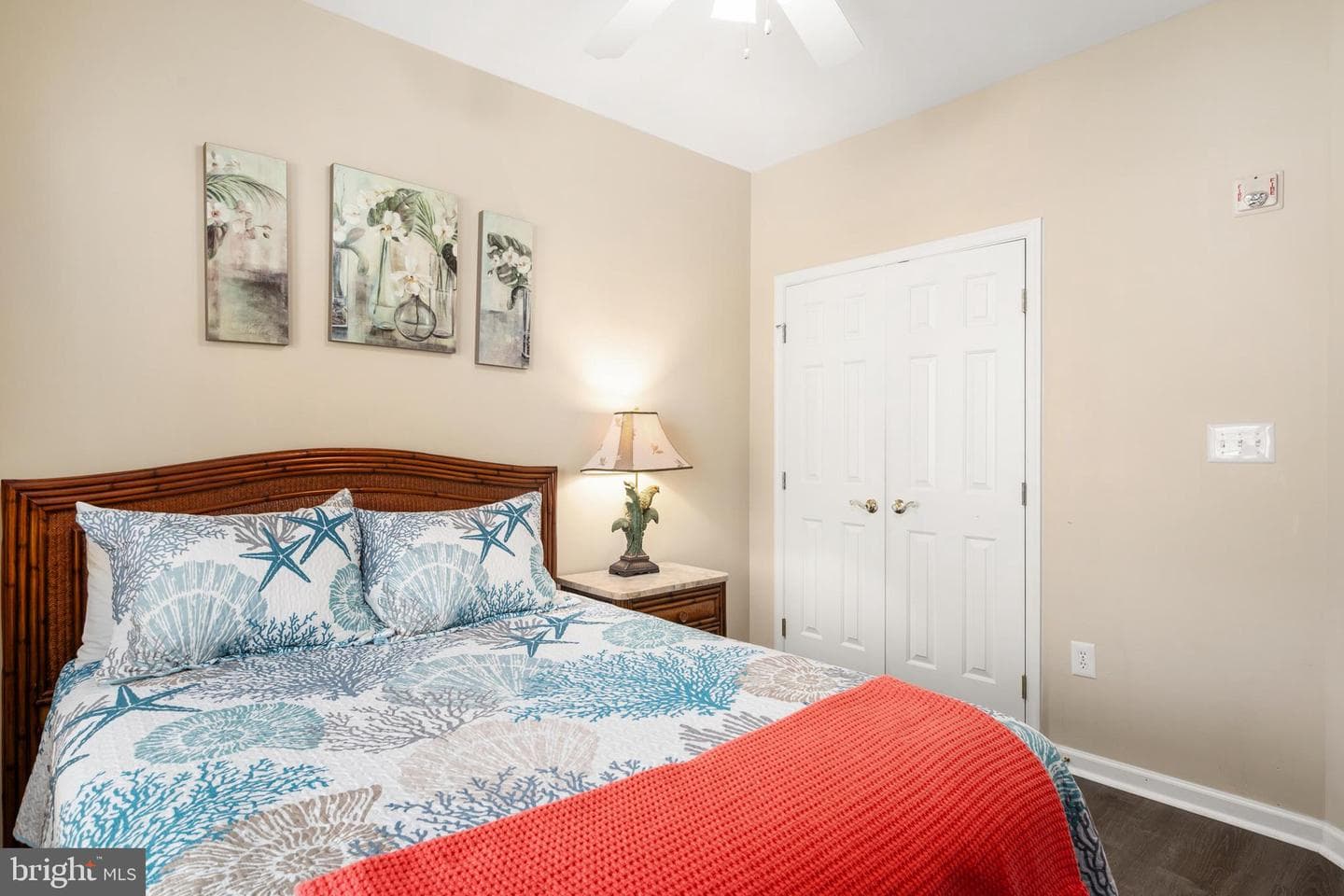37 Fountain Drive W #5d photo 32