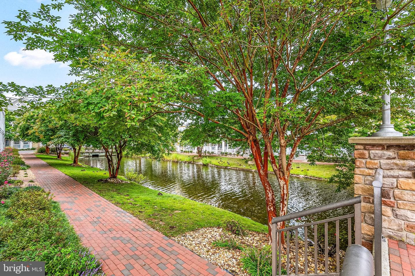 37 Fountain Drive W #5d photo 48