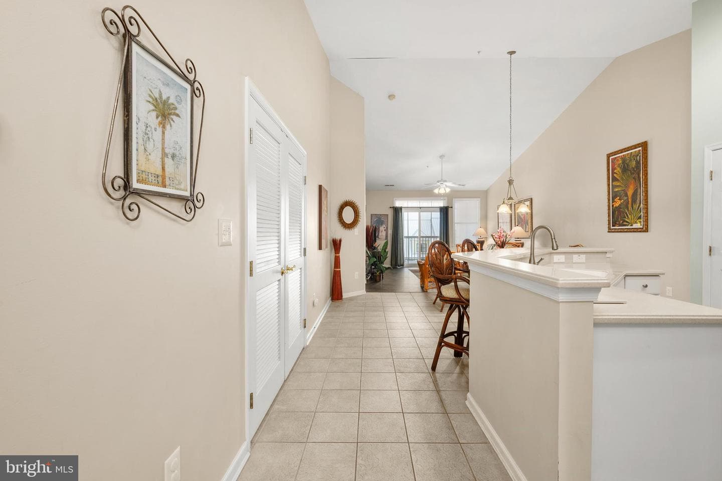 37 Fountain Drive W #5d photo 8