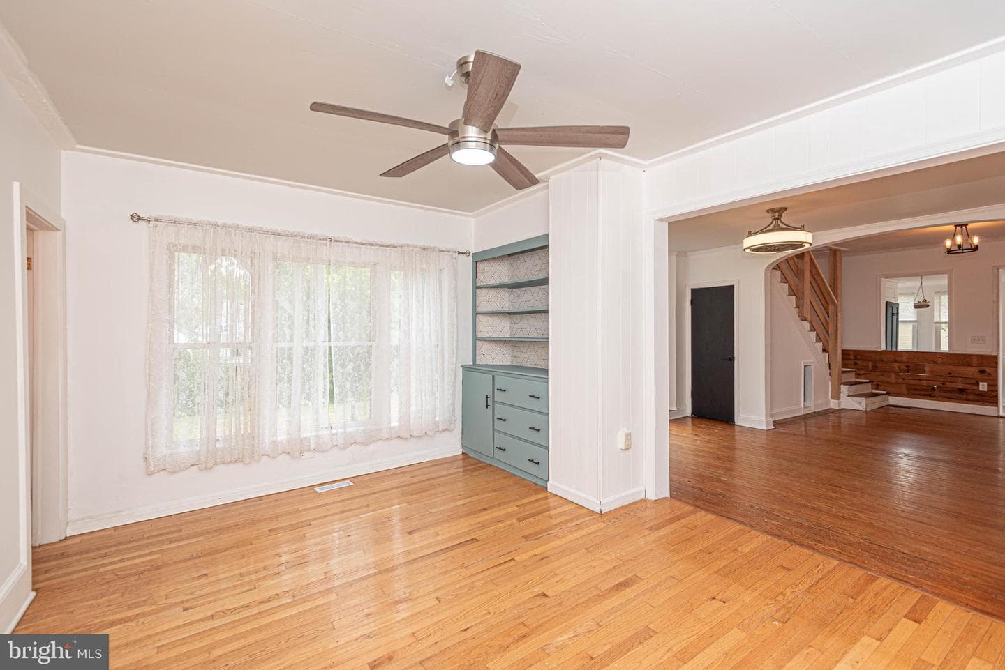 11 Vine Street photo 35