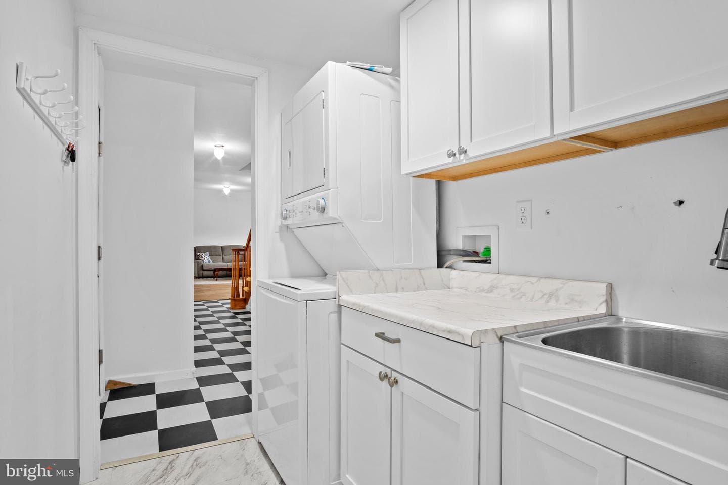 11211 Tammy Terrace photo 19