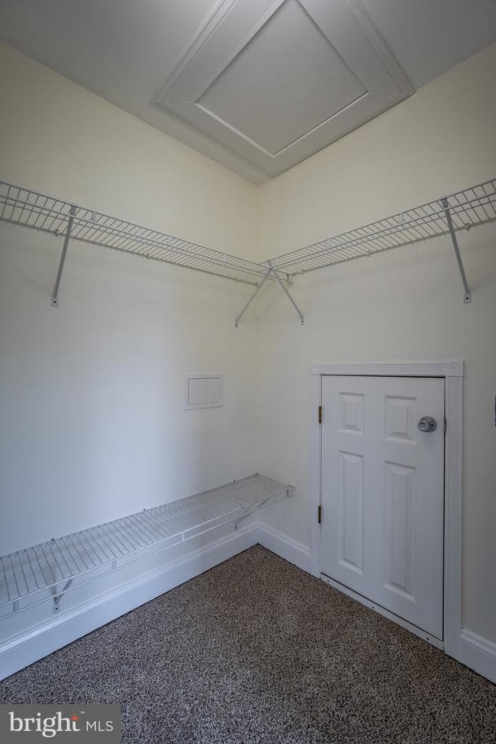 9313 Ten Point Court photo 27