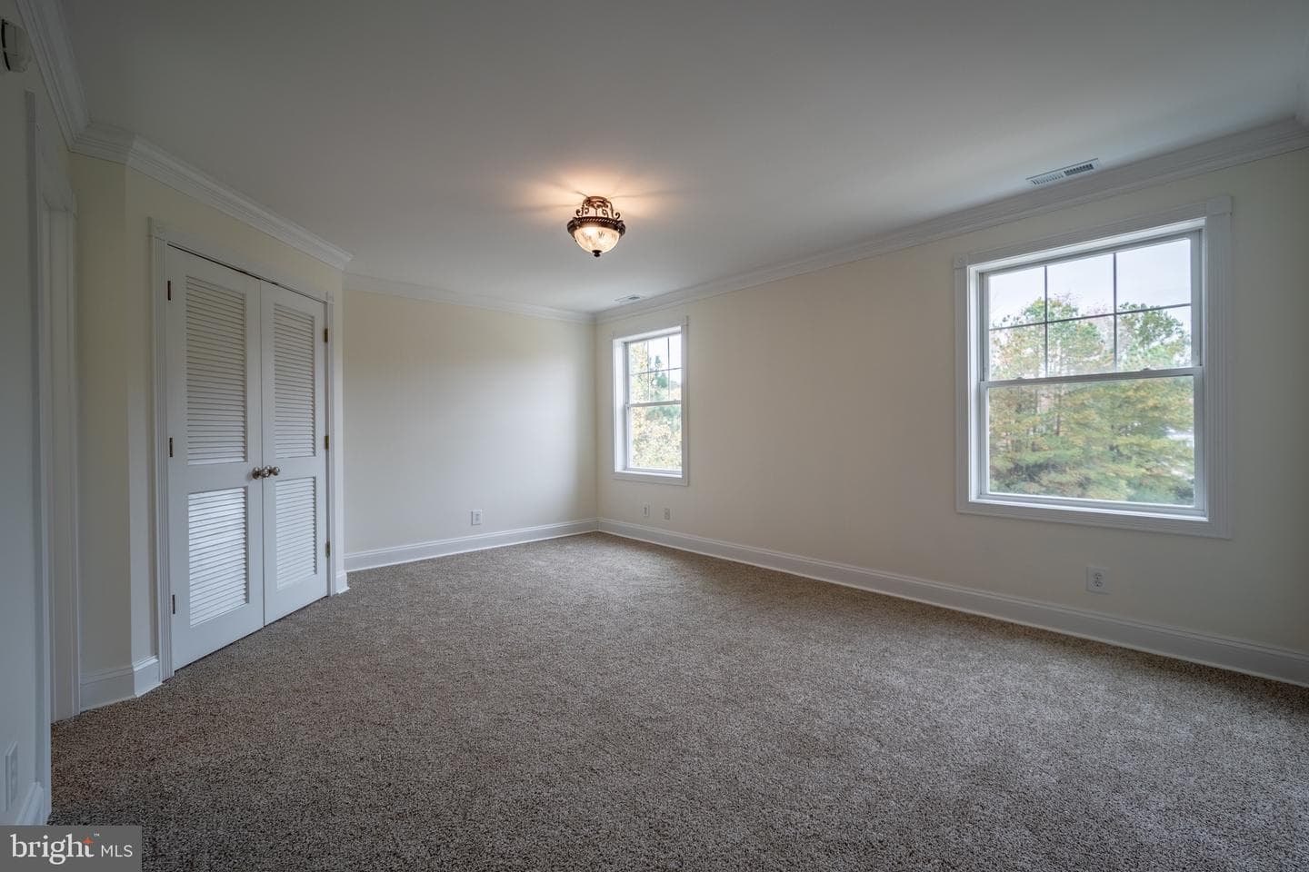 9313 Ten Point Court photo 28