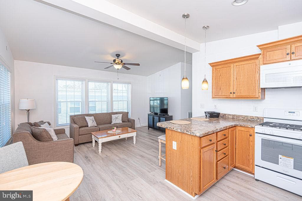 396 Timberline photo 13