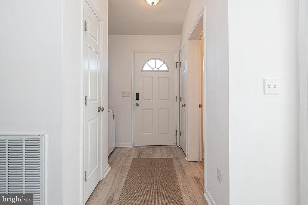 396 Timberline photo 5