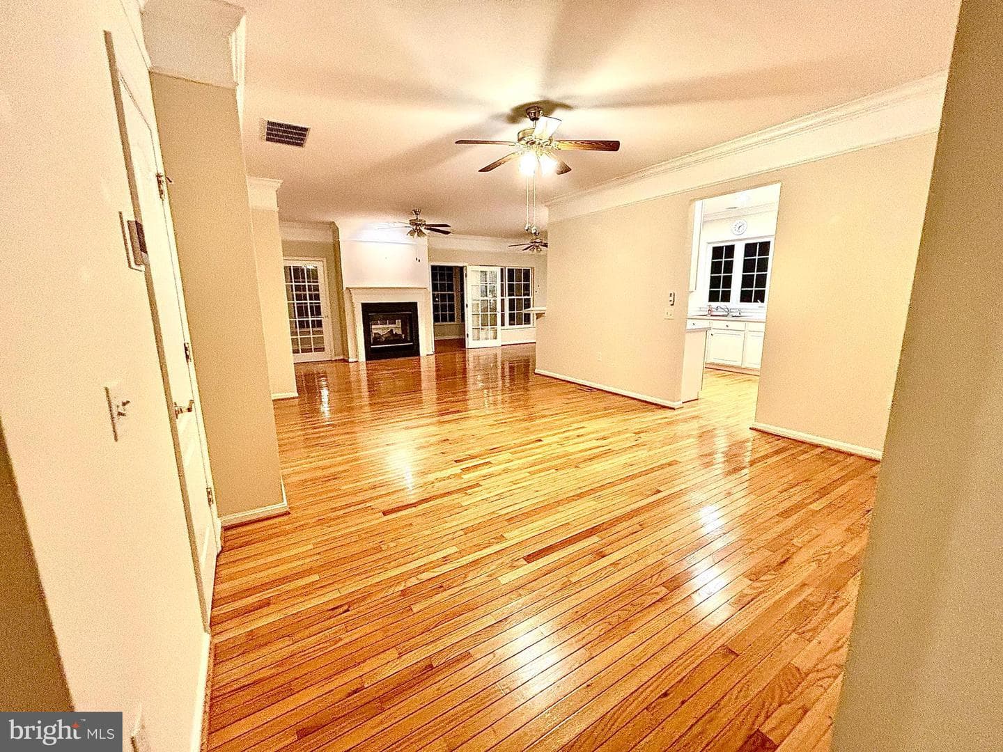 1091 Ocean Parkway photo 4