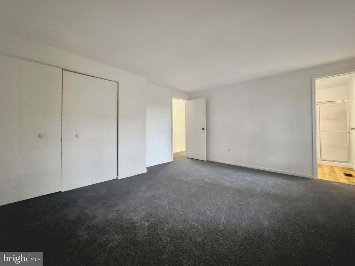 1 Windward Court photo 10