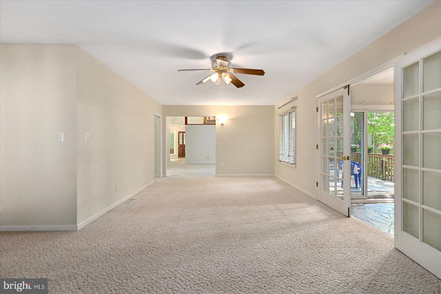 2 Edgewood Drive photo 16