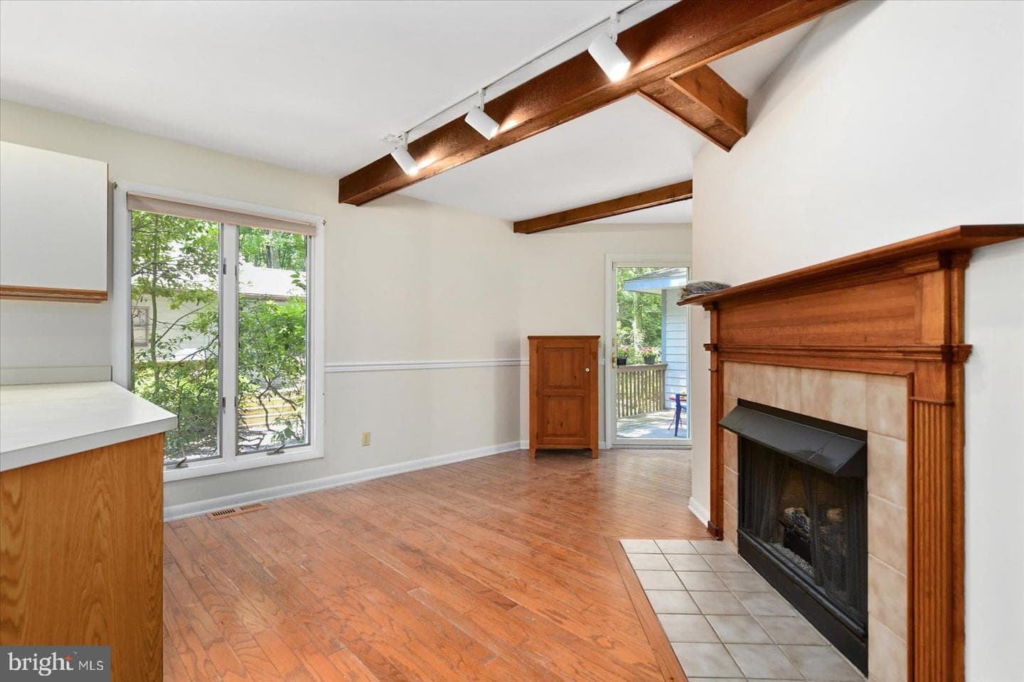2 Edgewood Drive photo 9
