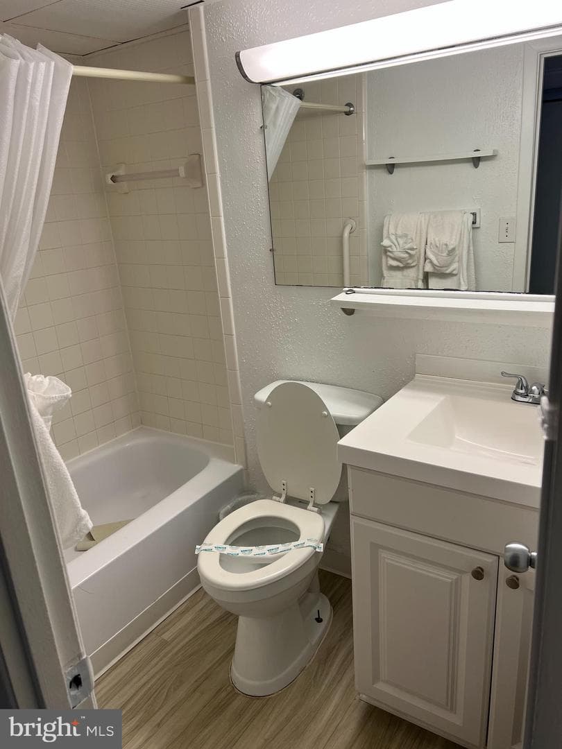 107 N Atlantic Ave #000403 (Week 45) photo 7