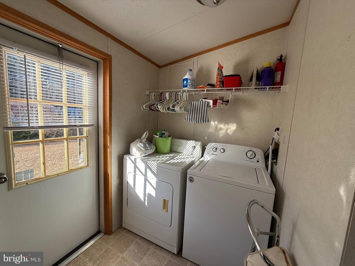 10323 Henry Road photo 15