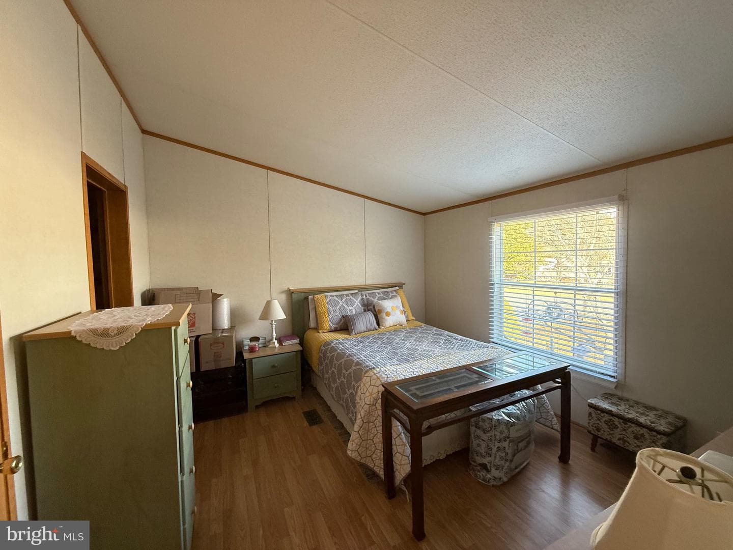 10323 Henry Road photo 16