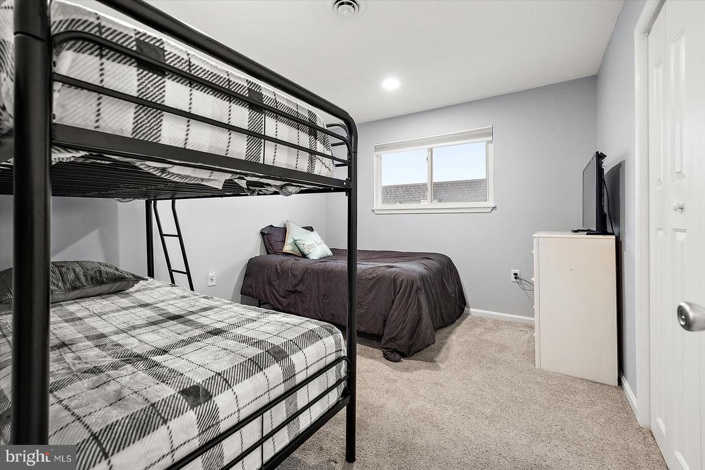 14411 Tunnel Avenue #303 photo 14