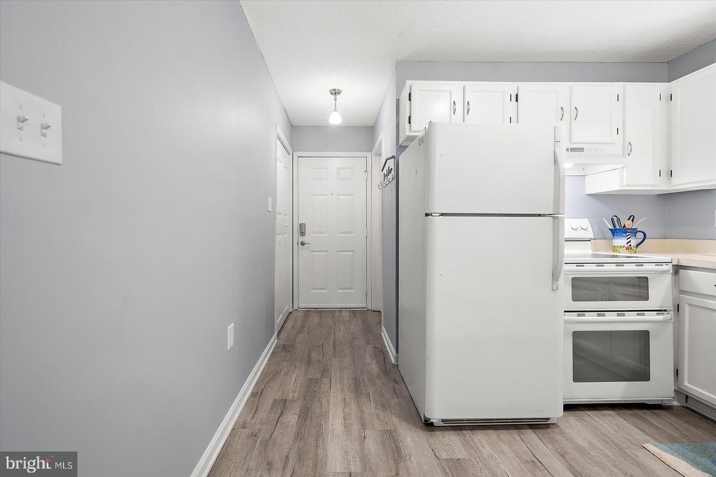 14411 Tunnel Avenue #303 photo 18