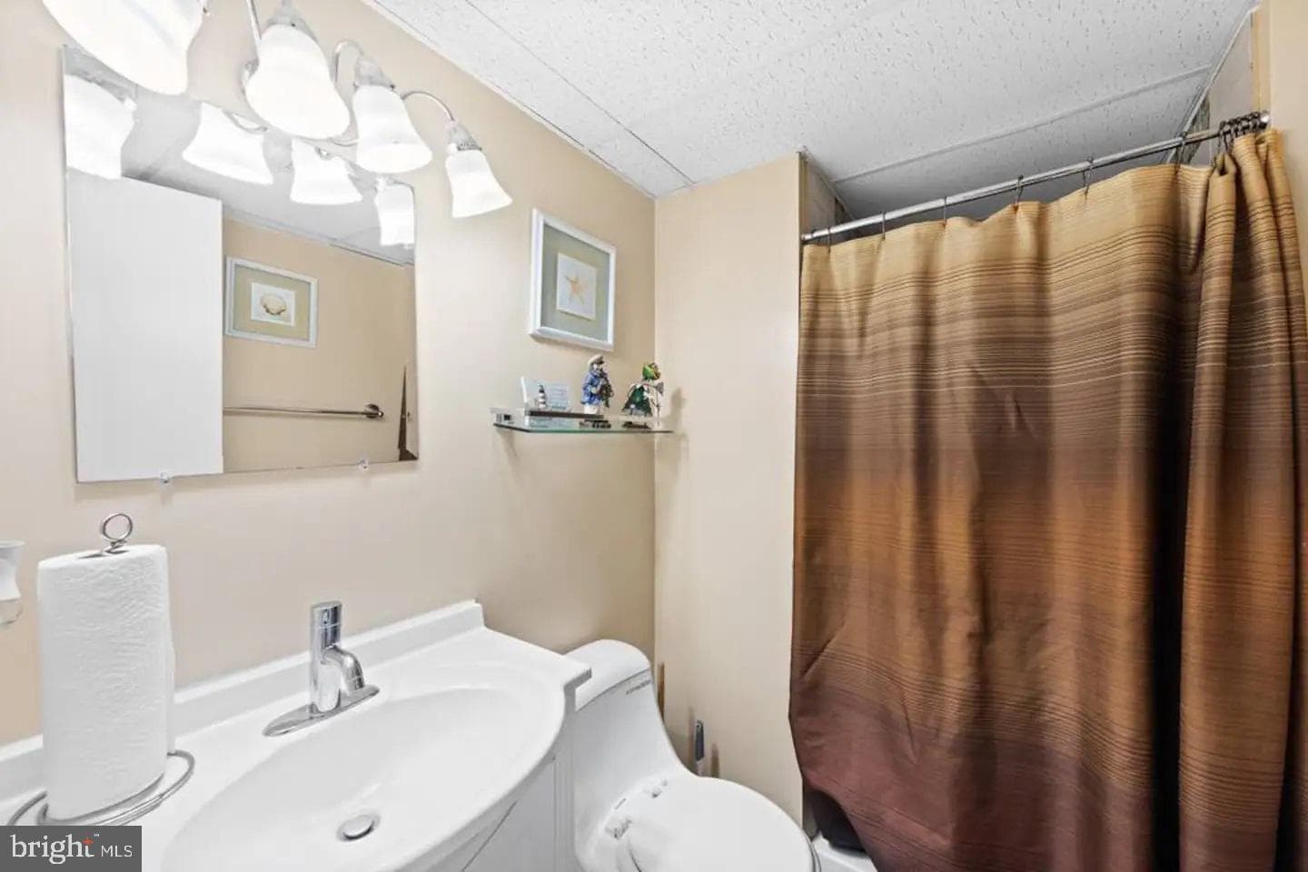 745 Mooring Road #403 photo 9