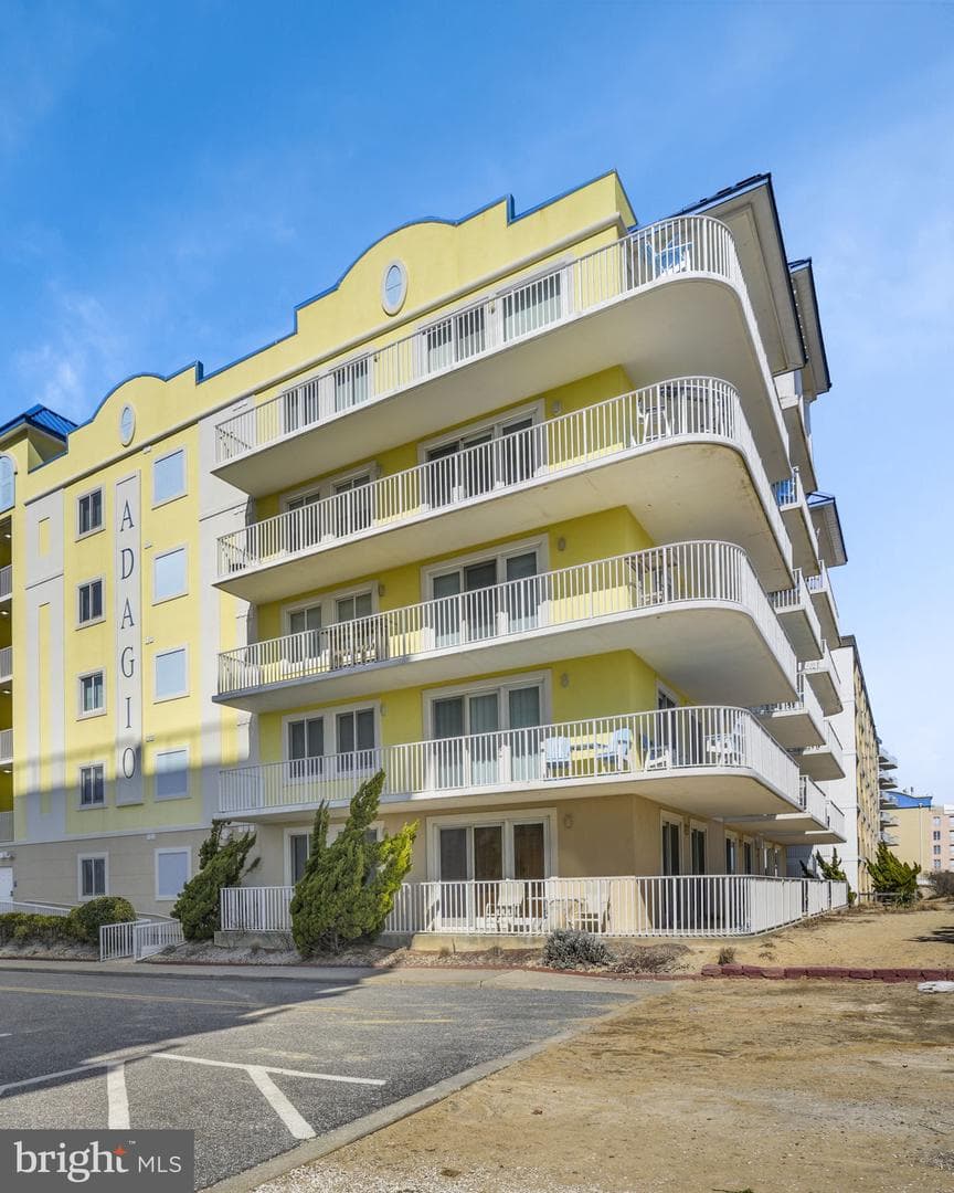 5901 Atlantic Avenue #201 photo 70