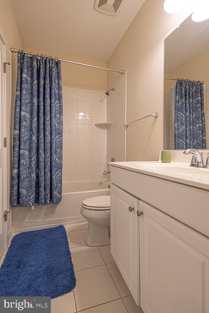 13005 Bowline Lane #1 photo 27