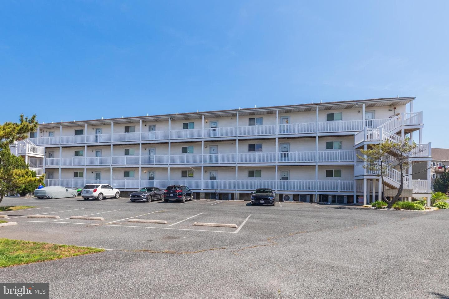 14501 Tunnel Avenue #10602 photo 39