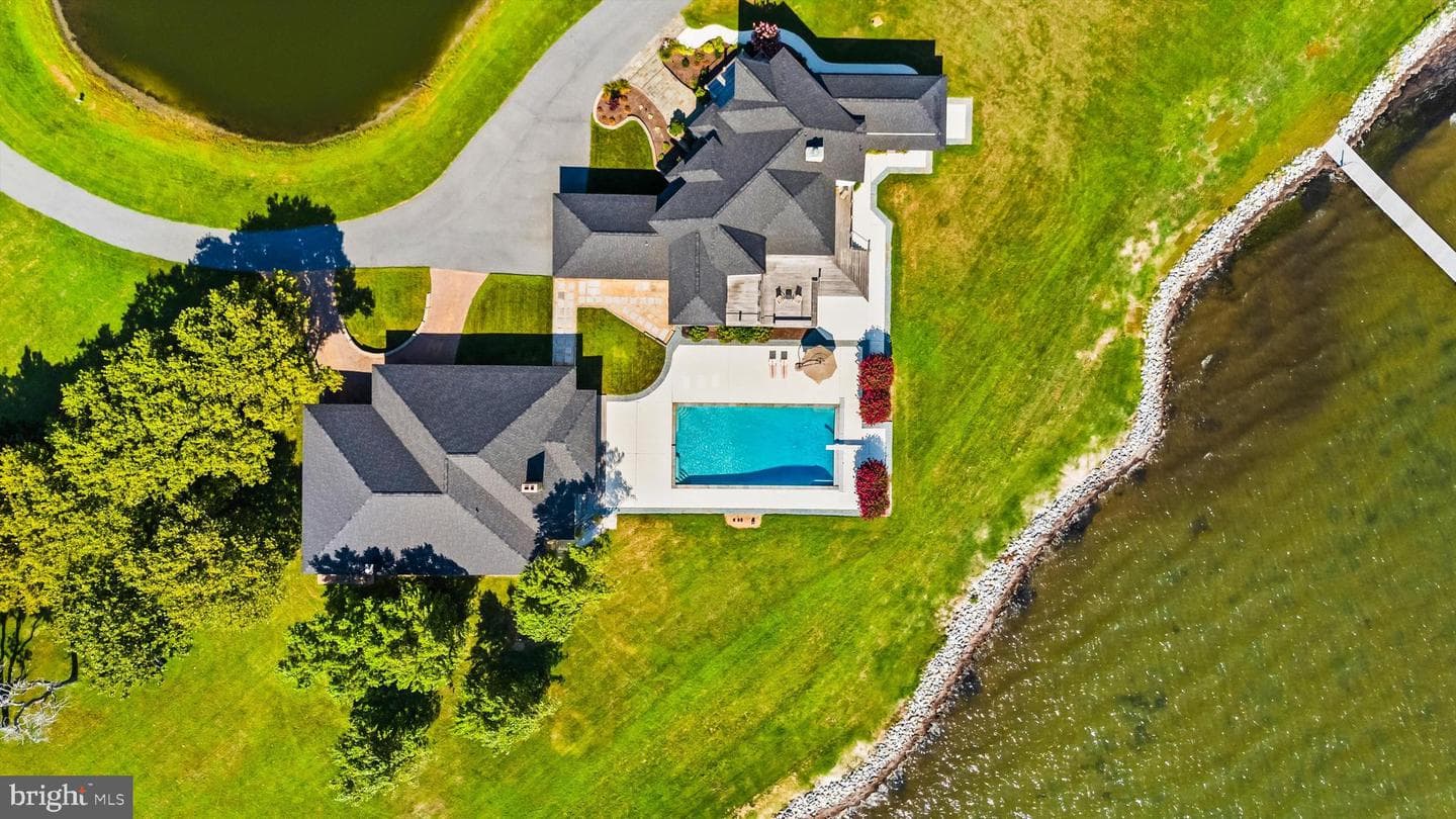 5711 Waterside Drive photo 12