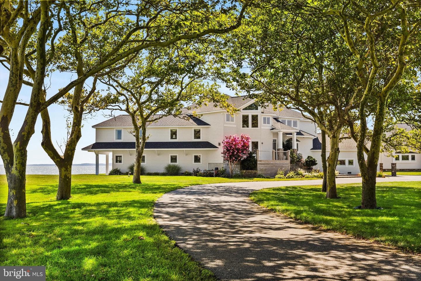 5711 Waterside Drive photo 3