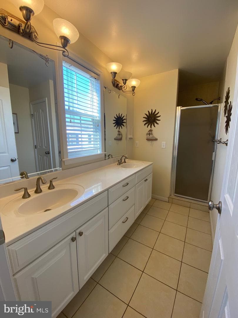 511 Sandyhill Drive photo 29