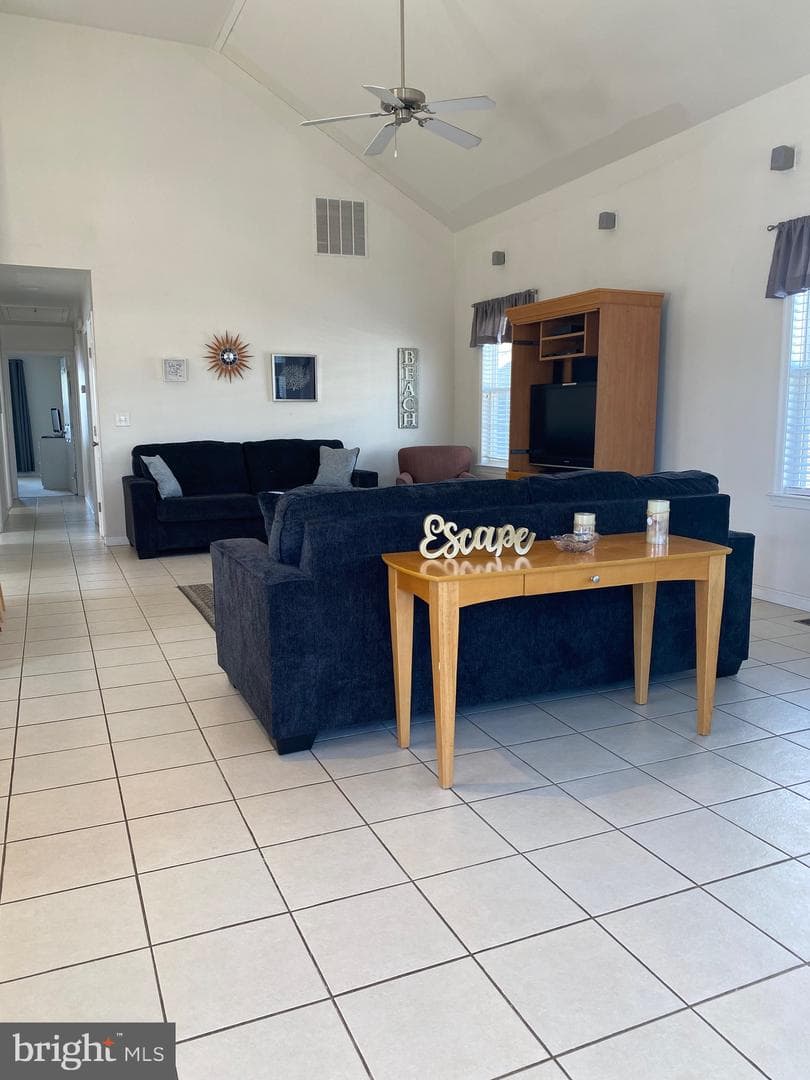 511 Sandyhill Drive photo 4