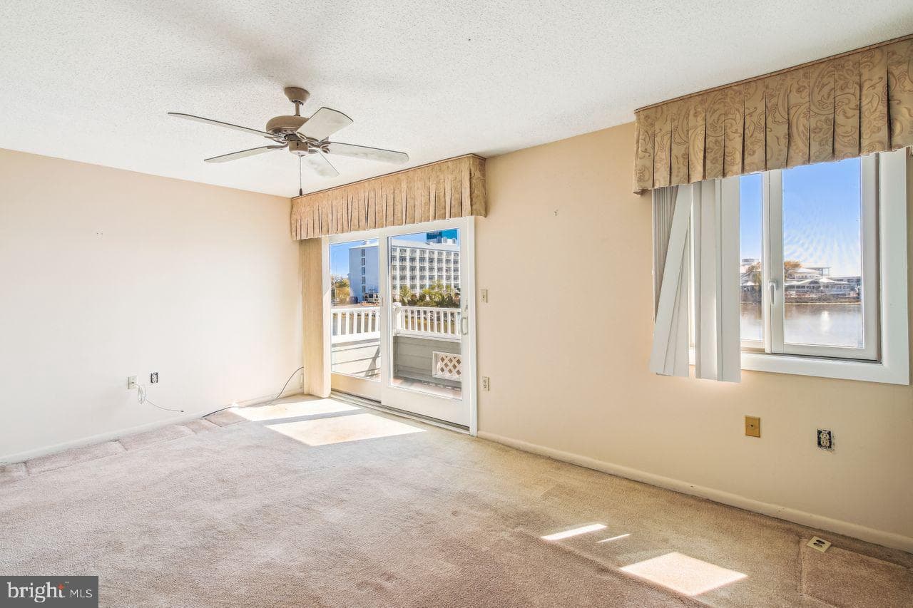 305 Seabay Lane #c7 photo 13