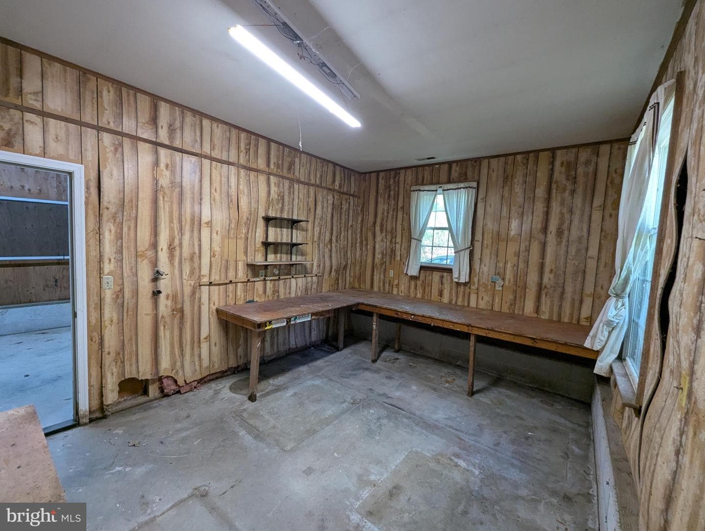 2033 Wildwood Trail photo 26