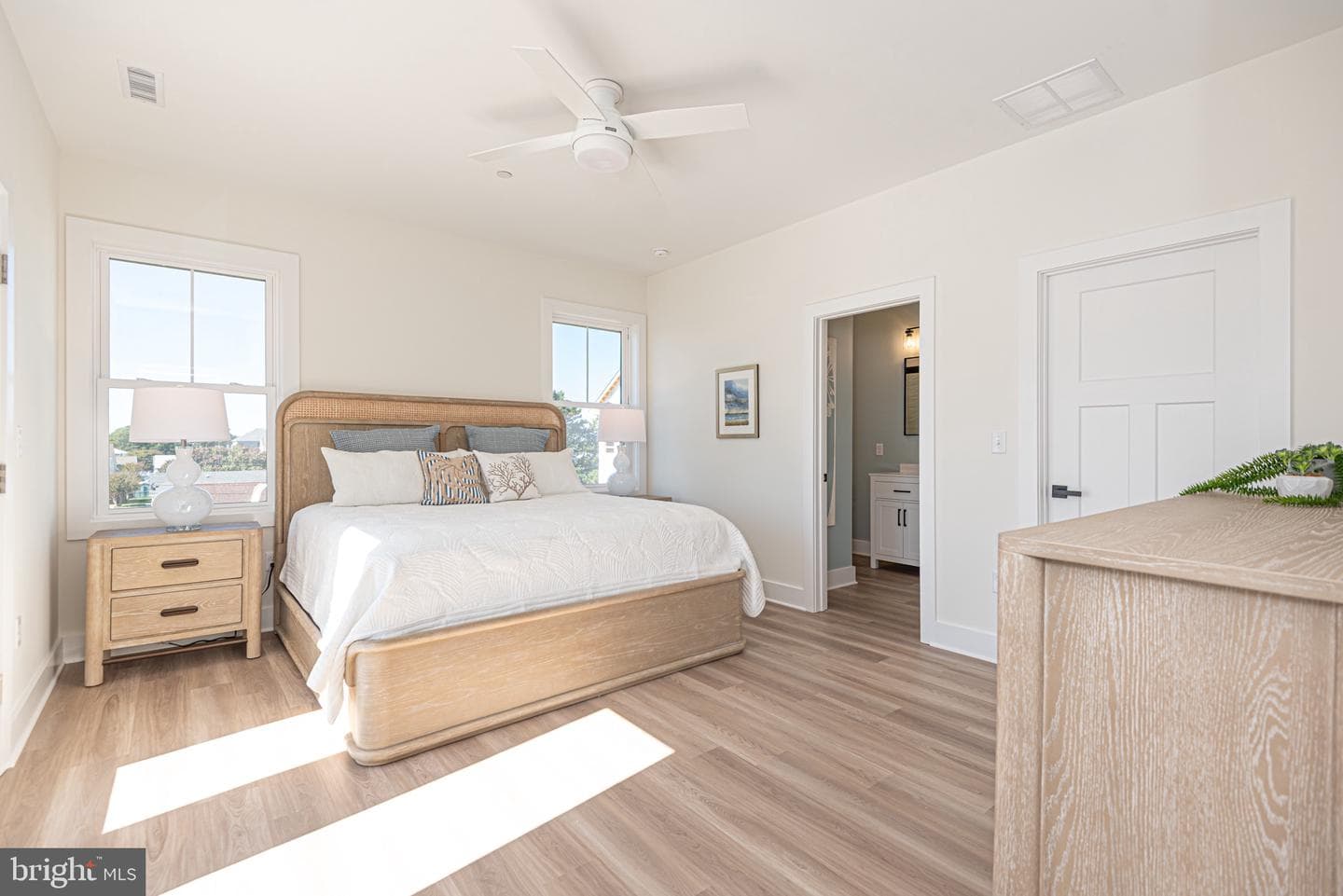 9103 Coastal Highway photo 57