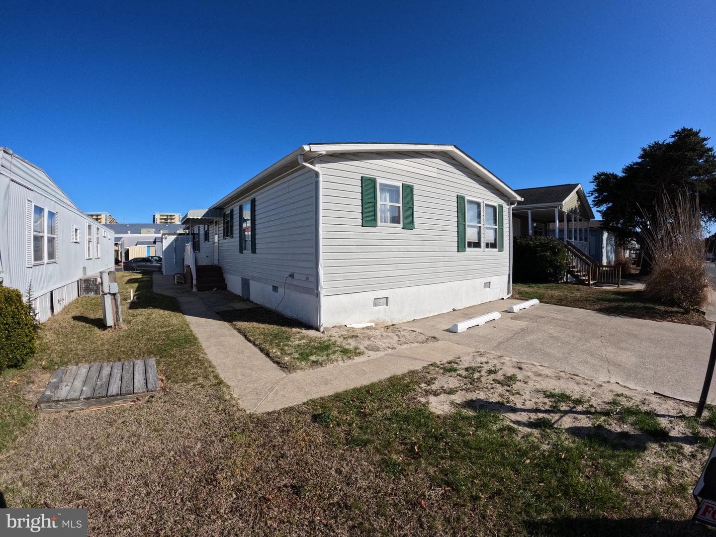 13104 Atlantic Boulevard photo 17