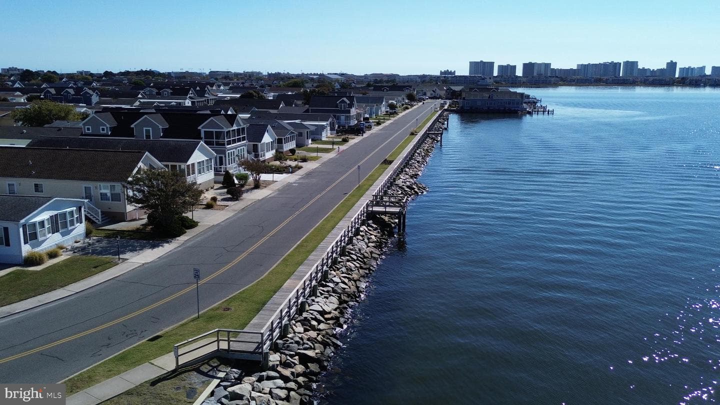 13104 Atlantic Boulevard photo 64