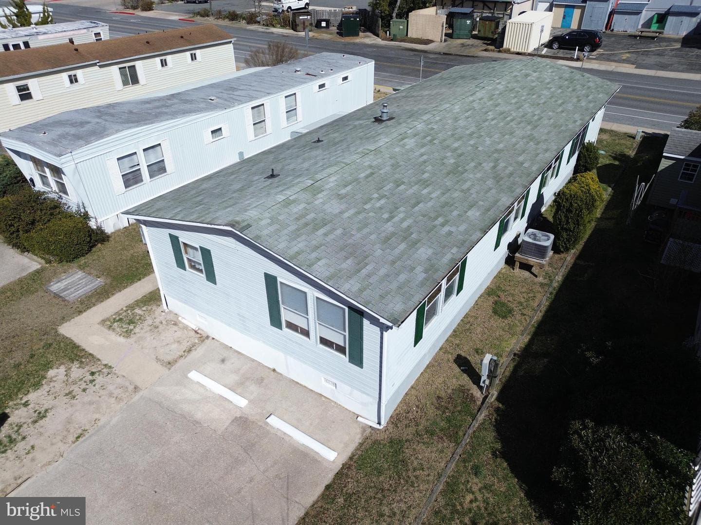 13104 Atlantic Boulevard photo 8