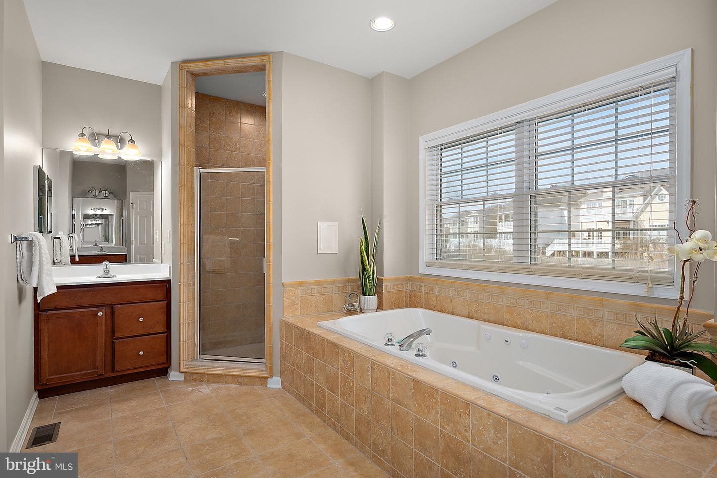 304 S Heron Gull Court photo 32