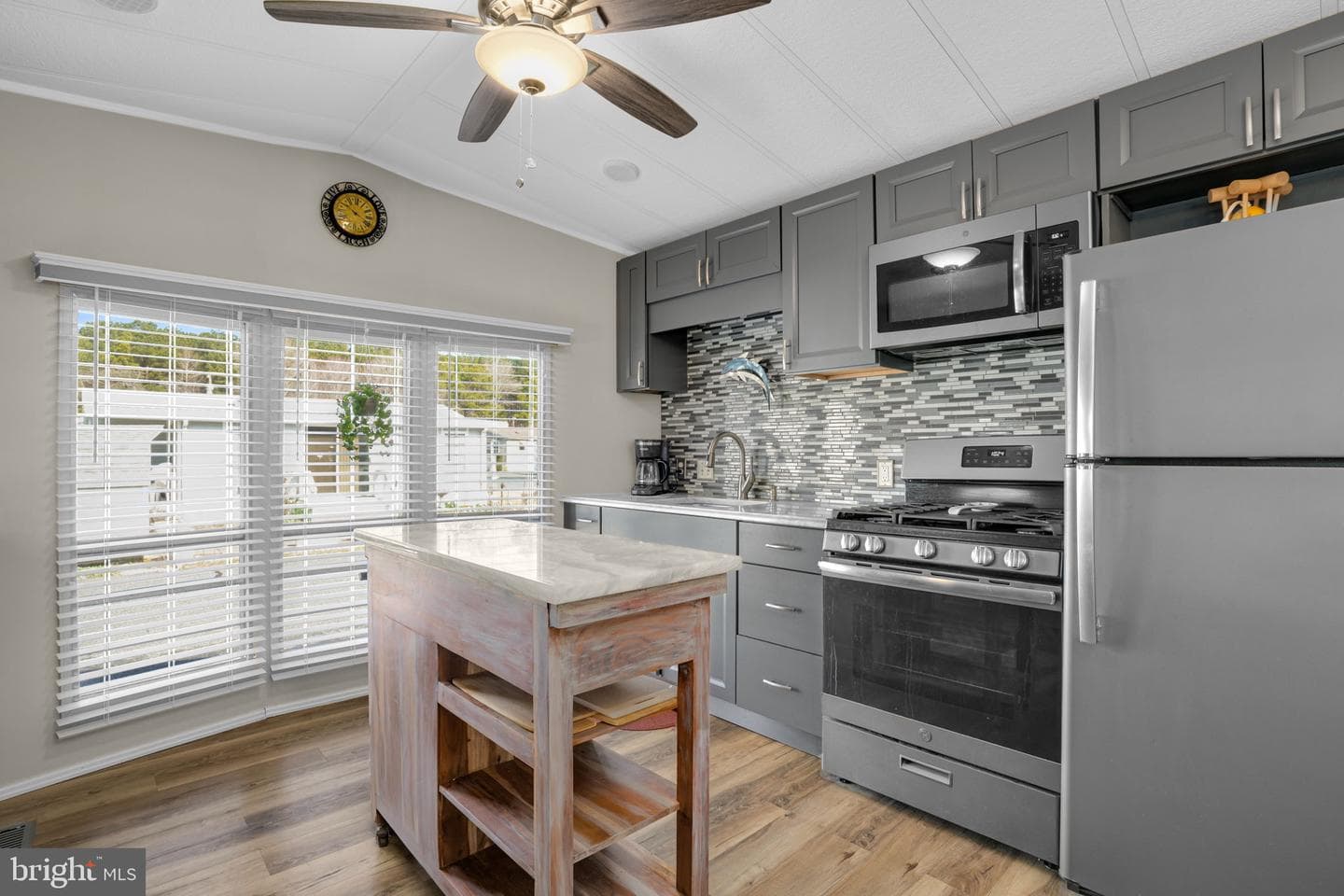 412 Snowbird Court photo 11