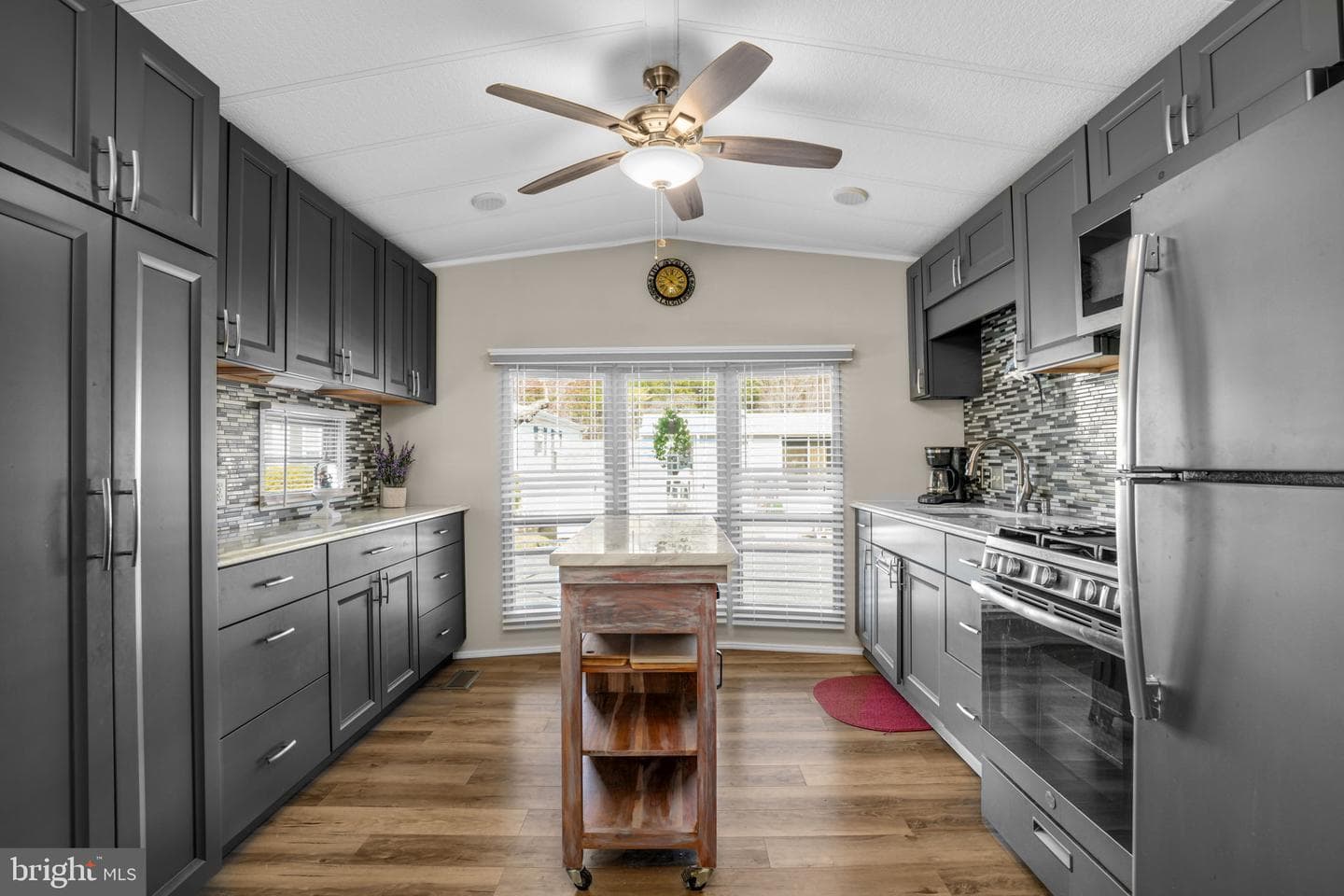 412 Snowbird Court photo 14