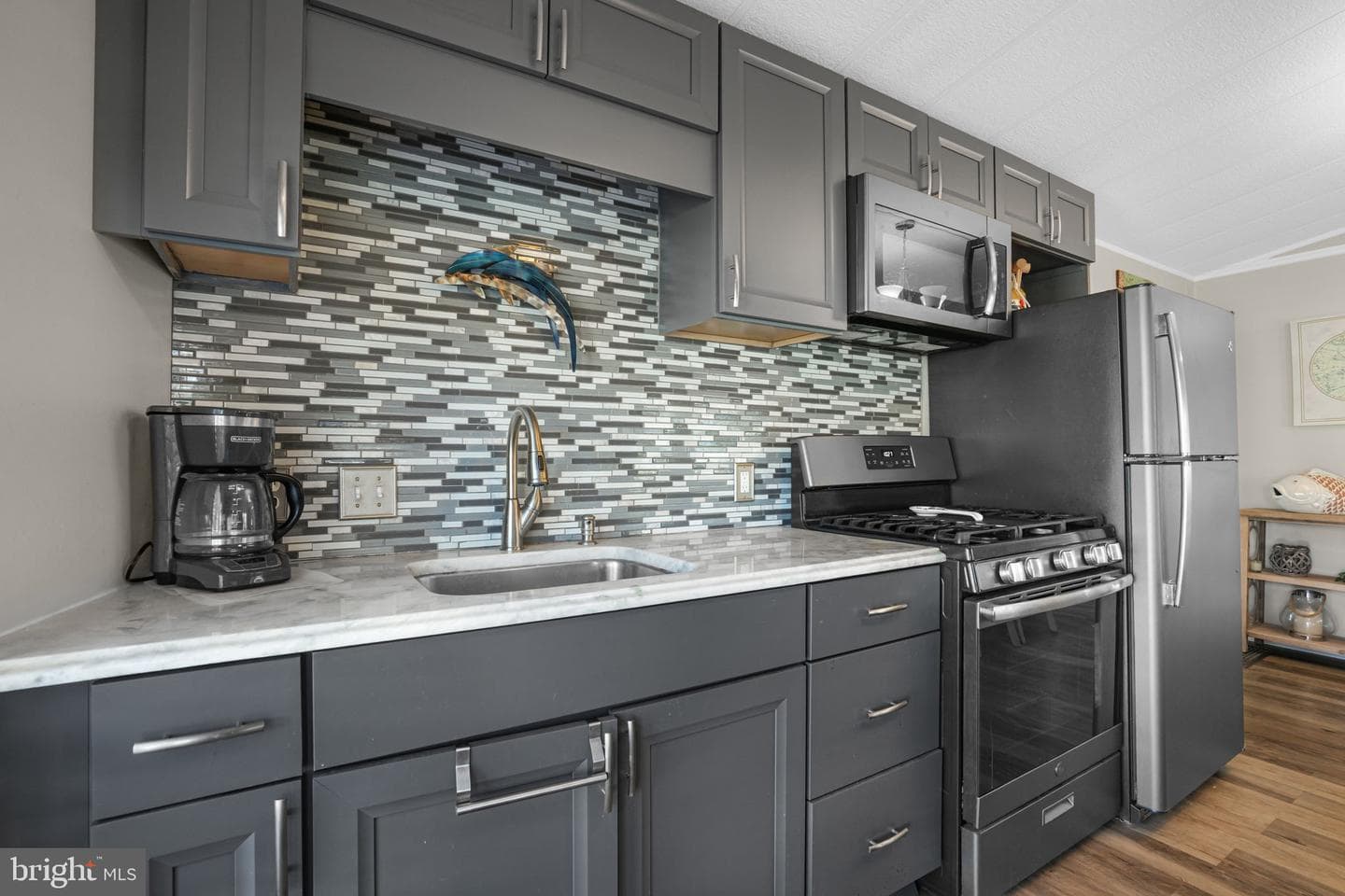 412 Snowbird Court photo 16